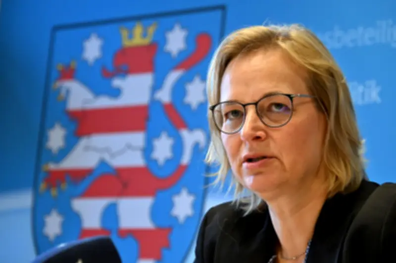 Tarifeinigung im öffentlichen Dienst: 5,8 Prozent mehr Gehalt und Arbeitszeitverkürzung für Klinikpersonal