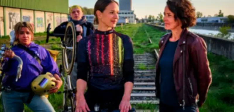 Tatort über Fahrradkuriere: Punk mit 5000-Euro-Bike? Sektenartiger Kurierdienst im Fokus