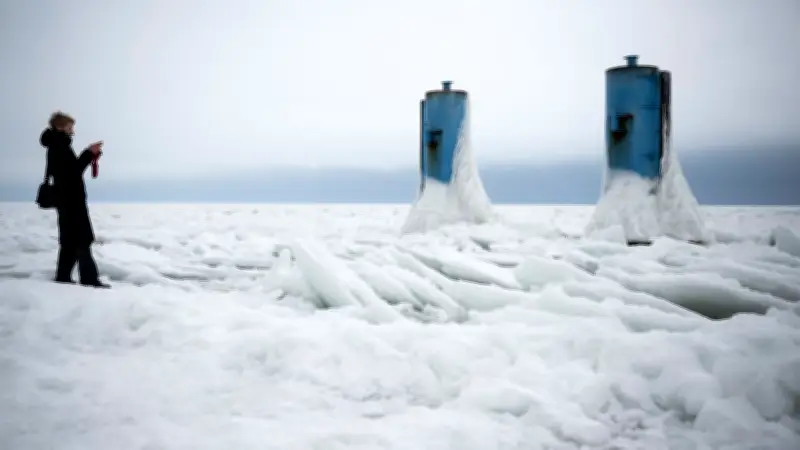 Tauwetter im Anmarsch: Wie lange hält sich das Eis auf der Ostsee noch?