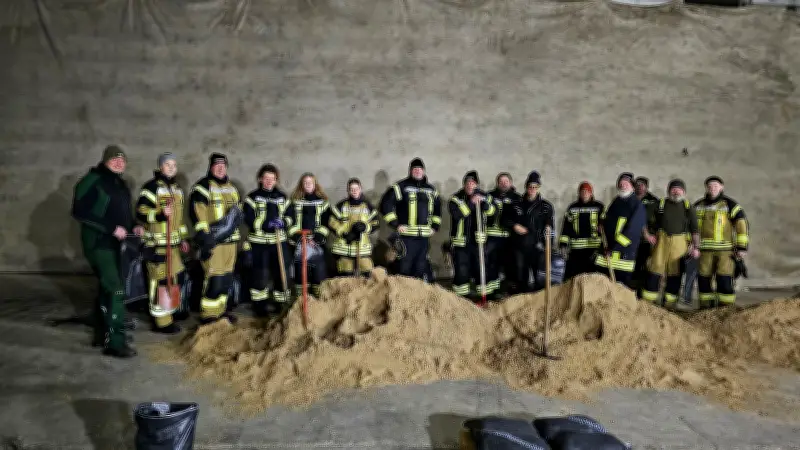 Tauwetter und Eisboden: Feuerwehren in Vorpommern rüsten sich für Überschwemmungen