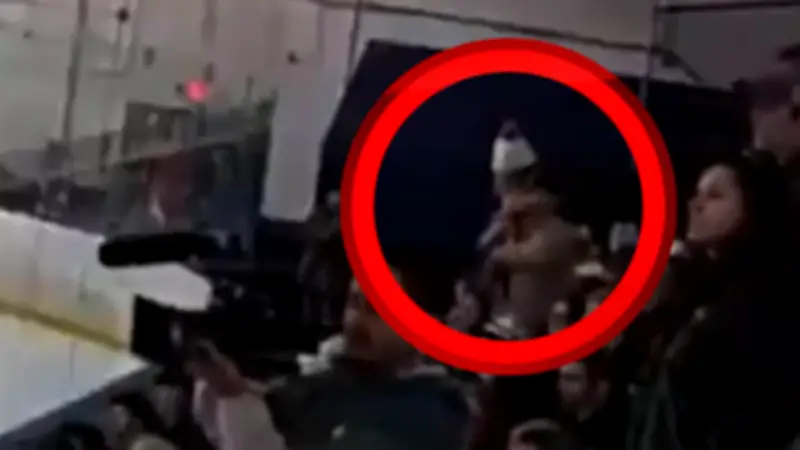 Tödliche Schüsse bei US-Highschool-Eishockey: Mann richtet eigene Familie