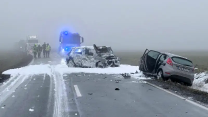Tödlicher Frontalcrash auf Kreisstraße: 21-Jähriger erliegt schweren Verletzungen