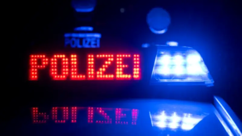 Tödlicher Frontalzusammenstoß auf B303 bei Untersteinach: Ein Toter und ein Schwerverletzter