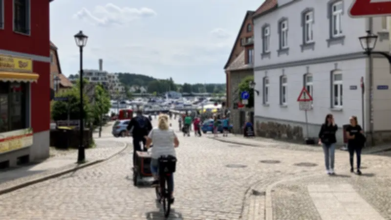 Tourismus in der Seenplatte: Gäste bleiben länger trotz durchwachsenem Sommer