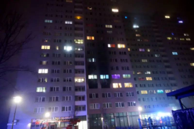 Tragödie in Berlin: Kind stirbt nach verheerendem Hochhausbrand im Osten der Stadt