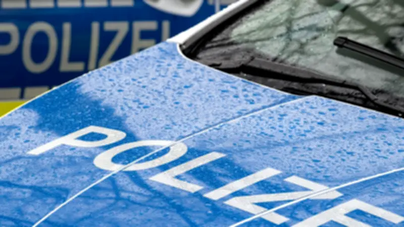 Tragischer Fund am Timmendorfer Strand: Polizei ermittelt nach Tod einer Frau