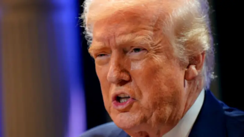 Trump verhängt nach Niederlage vor Gericht globale Zehn-Prozent-Zölle