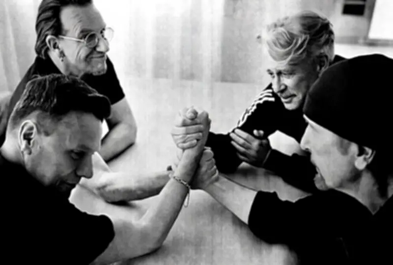 U2 kehrt zurück: Mit neuer EP 'Days Of Ash' gegen den Zeitgeist