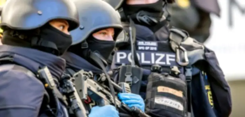 Umfrage zeigt: Deutsche fürchten Cyberangriffe und Anschläge auf Infrastruktur