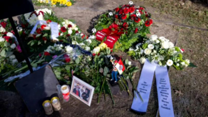 Union Berlin trauert: Bewegende Abschiedsfeier für Kult-Stadionsprecher André Rolle