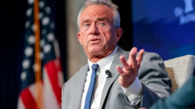 US-Gesundheitsminister Kennedy gesteht Drogenvergangenheit: Kokain von Klobrillen geschnupft