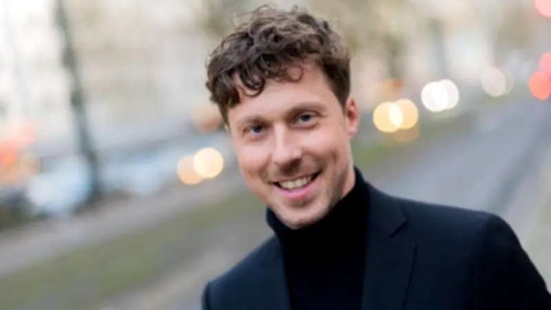 Valentin Lusin: Das Privatleben des erfolgreichen 'Let's Dance'-Profitänzers