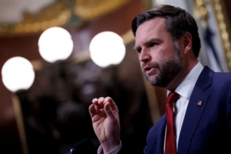 Vance beruhigt: USA würden keinen langwierigen Nahost-Krieg riskieren