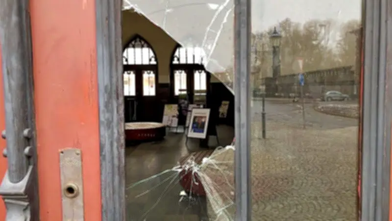 Vandalismus am Quedlinburger Bahnhof eskaliert: Eigentümer spricht von unerträglicher Situation