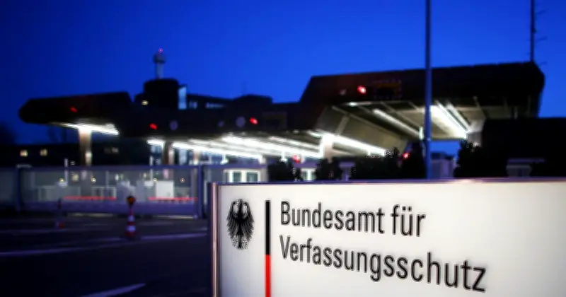 Verfassungsschutz darf AfD vorerst nicht als rechtsextremistisch einstufen – Gerichtsurteil