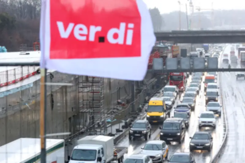 Verkehr im Elbtunnel nach Verdi-Warnstreik auf A7 wieder vollständig frei