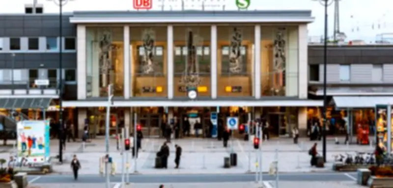 Verkehrschaos droht bei BVB-Bayern-Spiel: Ver.di-Streik und Sperrungen belasten Fans