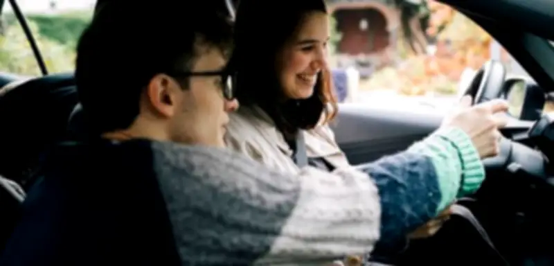 Verkehrsminister Schnieder plant Führerschein-Reform: Fahrausbildung soll günstiger werden