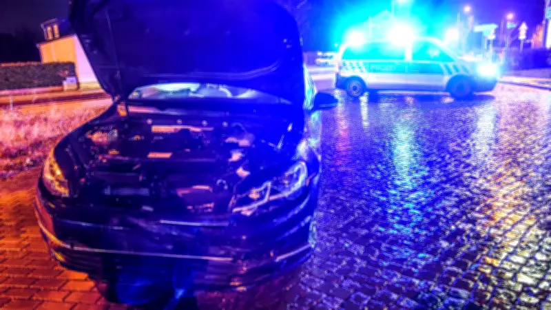 Verkehrsunfall in Leuna: Kötzschener Straße nach Vorfahrtsfehler gesperrt