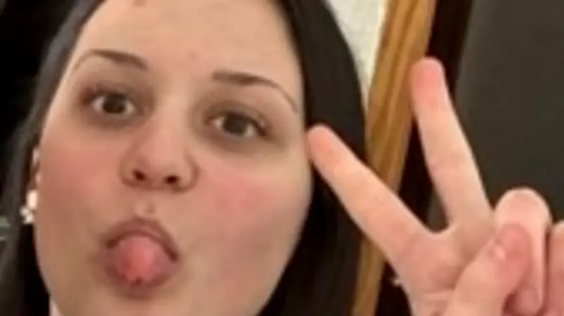 Vermisst in Hessen: 15-jährige Delaylah nach Schwimmbad-Besuch verschwunden