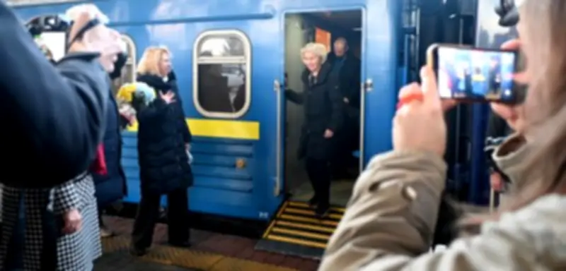 Vier Jahre Krieg in der Ukraine: Drohnenangriff auf Saporischschja verletzt fünf Menschen