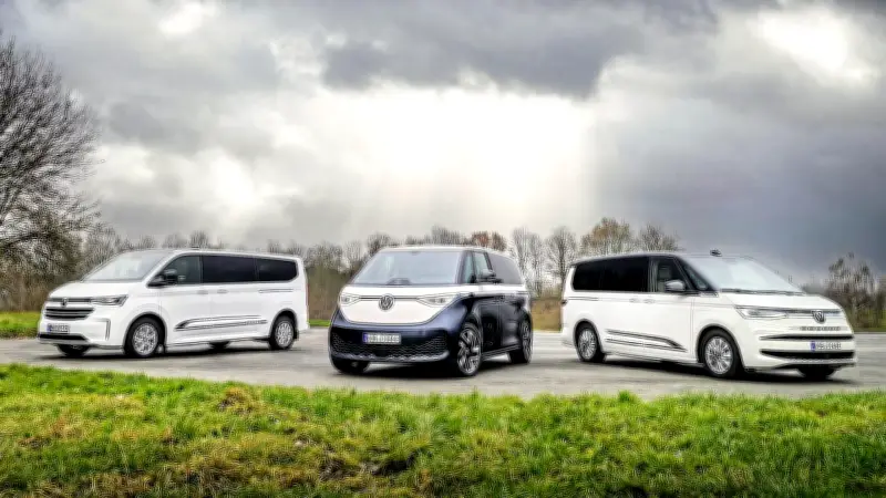 Volkswagen Bulli-Vergleich: Caravelle, ID. Buzz und Multivan im Test