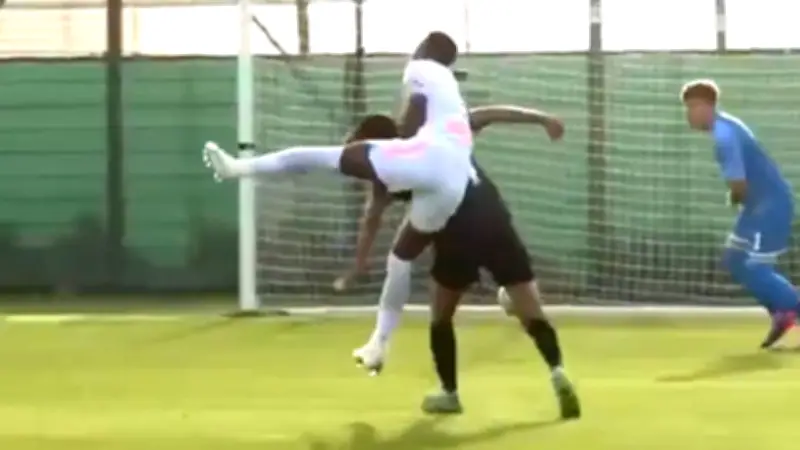 Vom Champions-League-Held zum Frustkicker: Jhon Duráns dramatischer Absturz bei Aston Villa