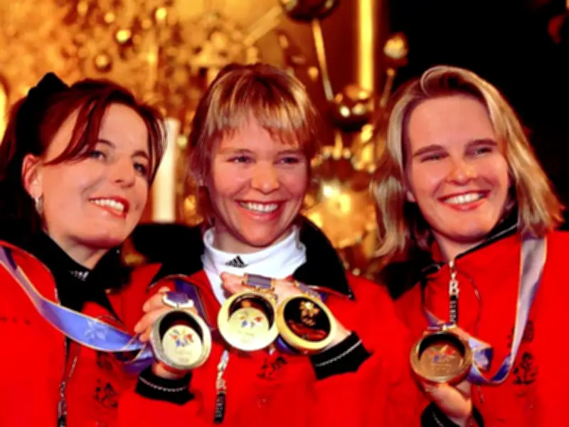 Vor 28 Jahren: Historischer Dreifacherfolg deutscher Skirennläuferinnen bei Olympia in Nagano
