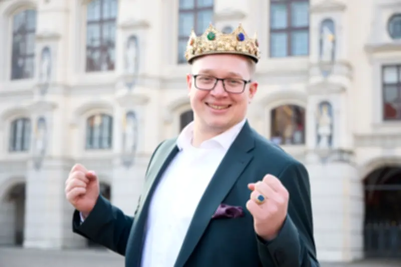 Wahl zum 22. schwulen Lüneburger Heidekönig: Modernes Brauchtum feiert Jubiläum