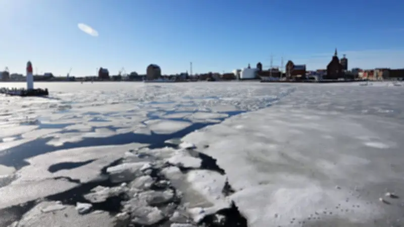 War der kalte Winter 2026 eine Folge von warmem Meer und instabilem Polarwirbel?