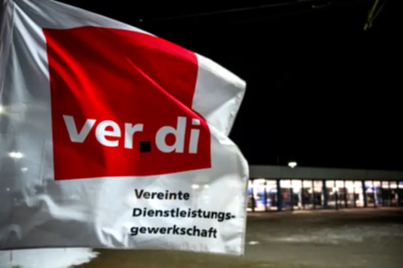 Warnstreik legt Nahverkehr in Mecklenburg-Vorpommern lahm - Schülerverkehr betroffen