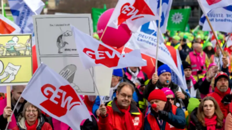 Warnstreiks im öffentlichen Dienst: Wann enden die Proteste an Schulen und Kliniken?