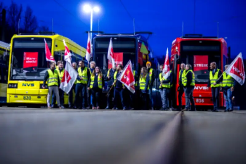 Warnstreiks legen Nahverkehr bundesweit lahm: ÖPNV steht weitgehend still