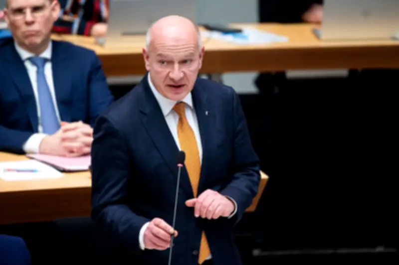 Wegner betont: Berlinale darf keine Bühne für antisemitische Propaganda bieten