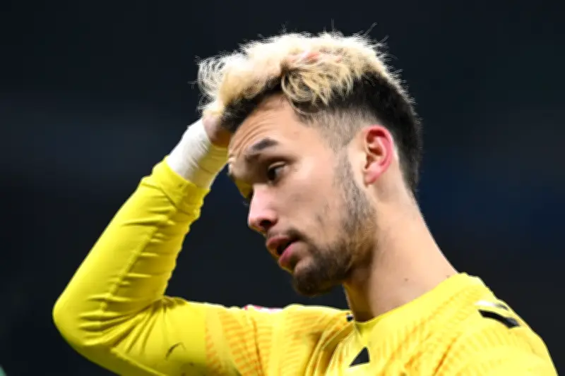 Werder Bremens Torhüter Backhaus bedauert Trainerwechsel und dankt Horst Steffen