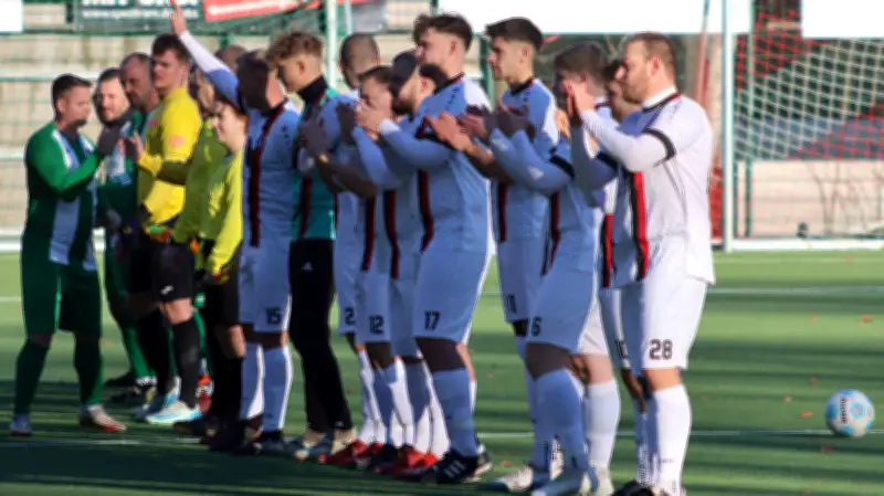Winterchaos bei Landesklasse-Fußballern: Testspiele fallen aus, Hallentraining dominiert