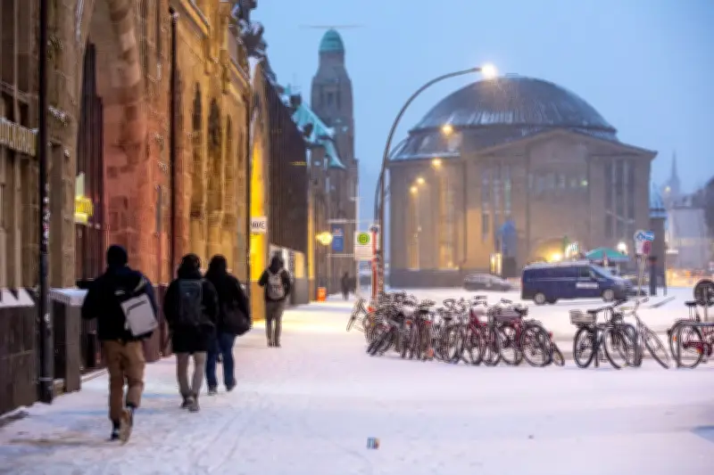 Winterchaos in Deutschland: Schnee und Glätte legen Verkehr lahm – Brückensperrung in Leverkusen