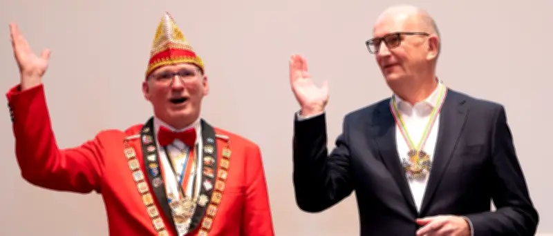 Woidke stichelt bei Karnevalsempfang: „Berlin hat 365 Tage Karneval“