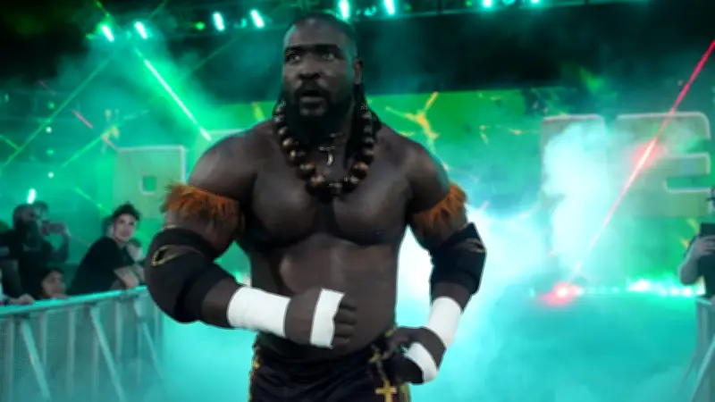 WWE SmackDown: Qualifikationskämpfe für Elimination Chamber und Rivalitäten eskalieren