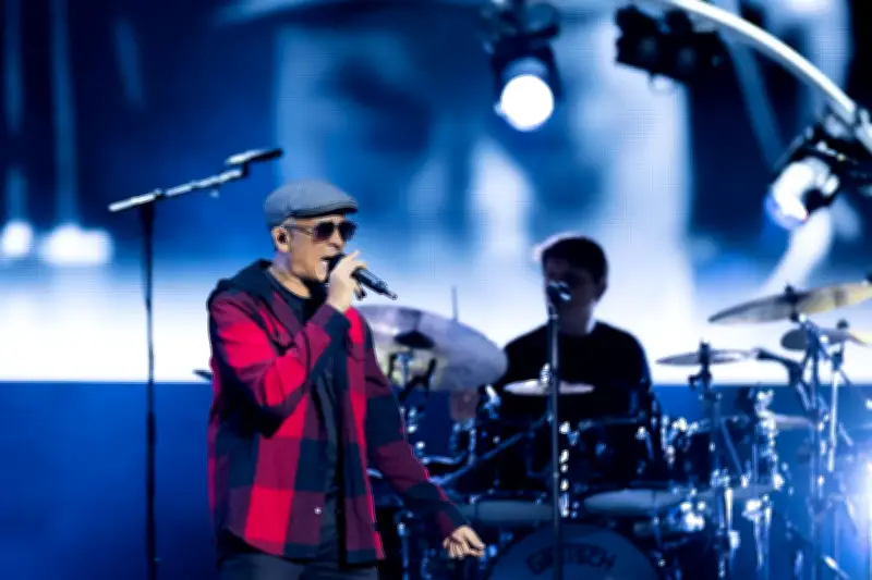 Xavier Naidoo irritiert mit Aussagen über 'Menschenfresser' bei Berliner Demo