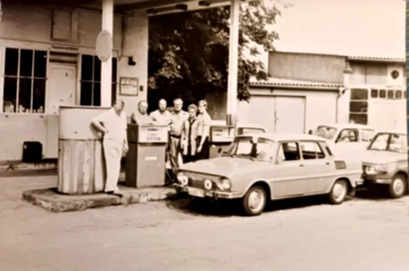 Zeitzer Tankstellen-Geschichten: Erinnerungen an die Leipziger Straße und verschwundene Zapfsäulen