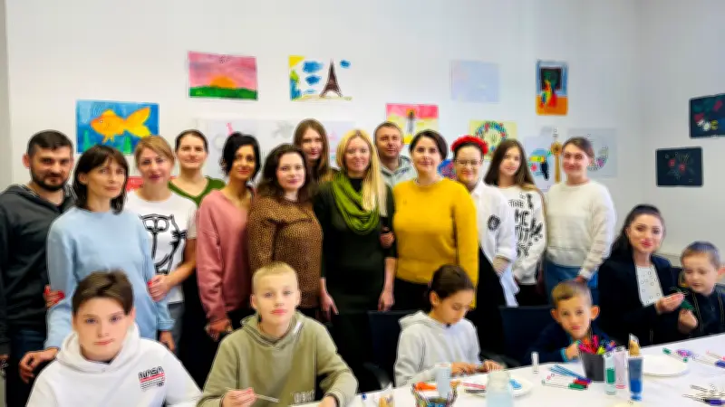 Zeitzer Zentrum gedenkt mit „Baum des Halts“ dem vierten Jahrestag des Ukraine-Krieges