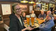 Bierkrise in Deutschland: Droht das Aus für traditionelle Eckkneipen?