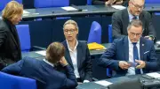 Bundestag debattiert Vetternwirtschaftsvorwürfe gegen AfD in Aktueller Stunde
