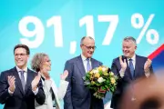 CDU stärkt Friedrich Merz mit überwältigendem Votum vor Landtagswahl-Marathon