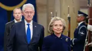 Clintons sagen per Videoschalte zu Epstein-Skandal aus - nach monatelangem Widerstand