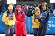 Deutsche Skispringer verpassen Mixed-Medaille knapp - Bier gegen Frust nach Olympia-Enttäuschung