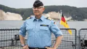 Deutschlands Marinechef warnt vor russischen Aktionen über der Ostsee