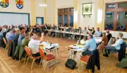 Eckartsberga: Rat beschließt mit überwältigender Mehrheit Abwahl von Bürgermeisterin Monika Ludwig