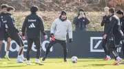 Eintracht Frankfurt: Nächster wichtiger Star wackelt für Bayern-Hit - Training verpasst